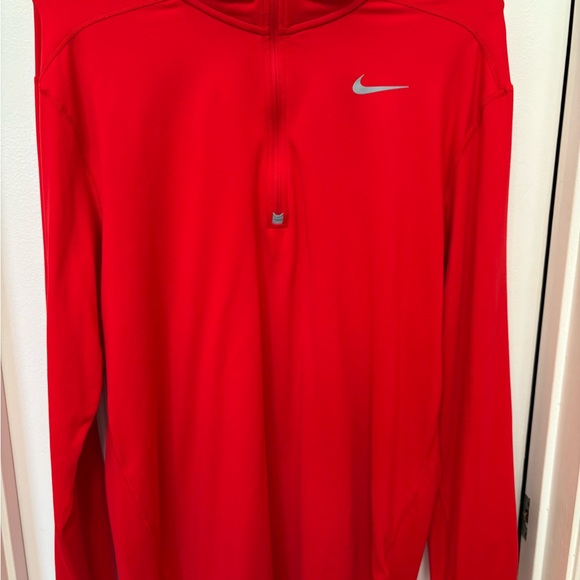 Nike Red Performance Half Zip Men’s Jacket Vibrant Athletic Style - Picture 1 of 6